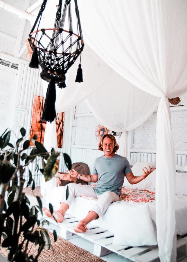 Tropical Glamping Nusa Penida - Private Romantic Seaside Bungalow Diamond Beach Polilit エクステリア 写真