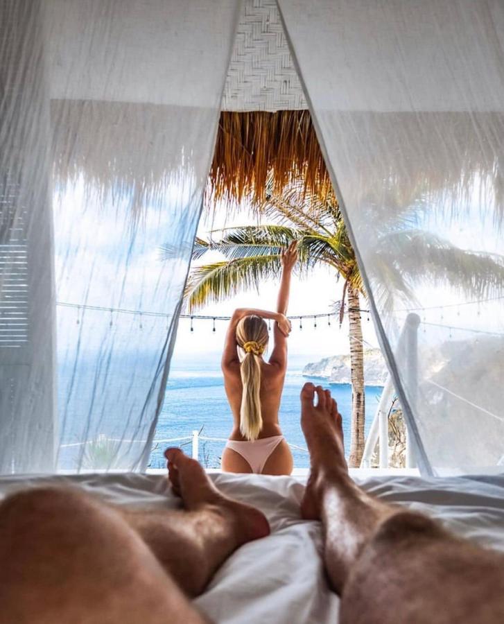 Tropical Glamping Nusa Penida - Private Romantic Seaside Bungalow Diamond Beach Polilit エクステリア 写真